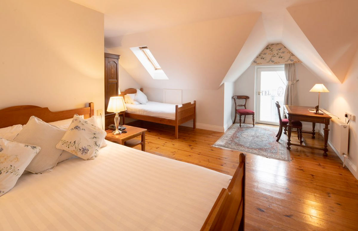 standard-room Accommodation